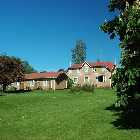 Gaestgard Christiansund 3* Eckero