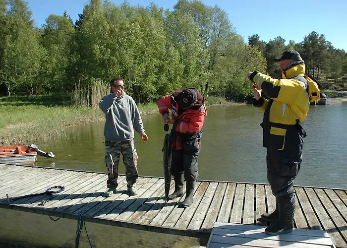 Gaestgard Christiansund Гостевой дом Экерё